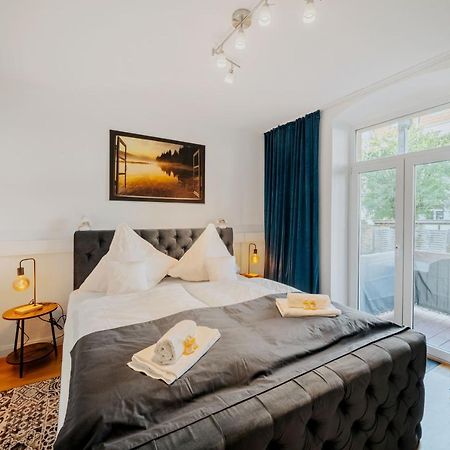 Blissplace 3 Zi Premium Apartment Nahe Getec Arena Mit Kingsize Betten Und Balkon Magdeburg Bagian luar foto