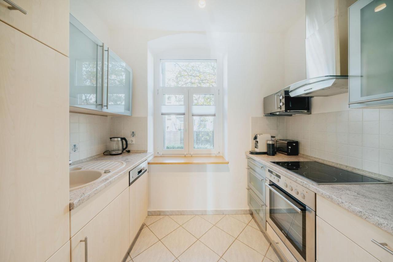 Blissplace 3 Zi Premium Apartment Nahe Getec Arena Mit Kingsize Betten Und Balkon Magdeburg Bagian luar foto